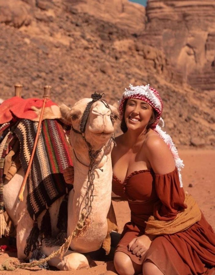 Moon City With Jeep Trips Wadi Rum Exterior foto