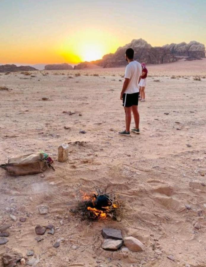 Moon City With Jeep Trips Wadi Rum Exterior foto